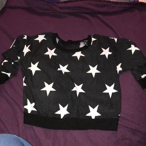 Crop sweater with ⭐️